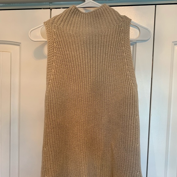 Madewell Mock Neck sweater tank - Picture 1 of 3
